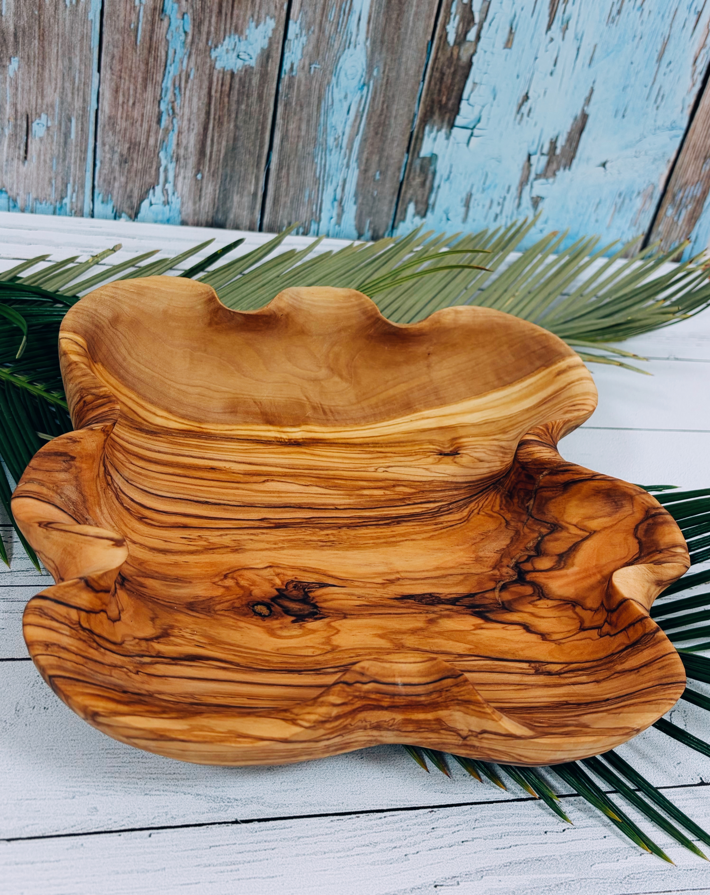 شیرینی خوری آروما